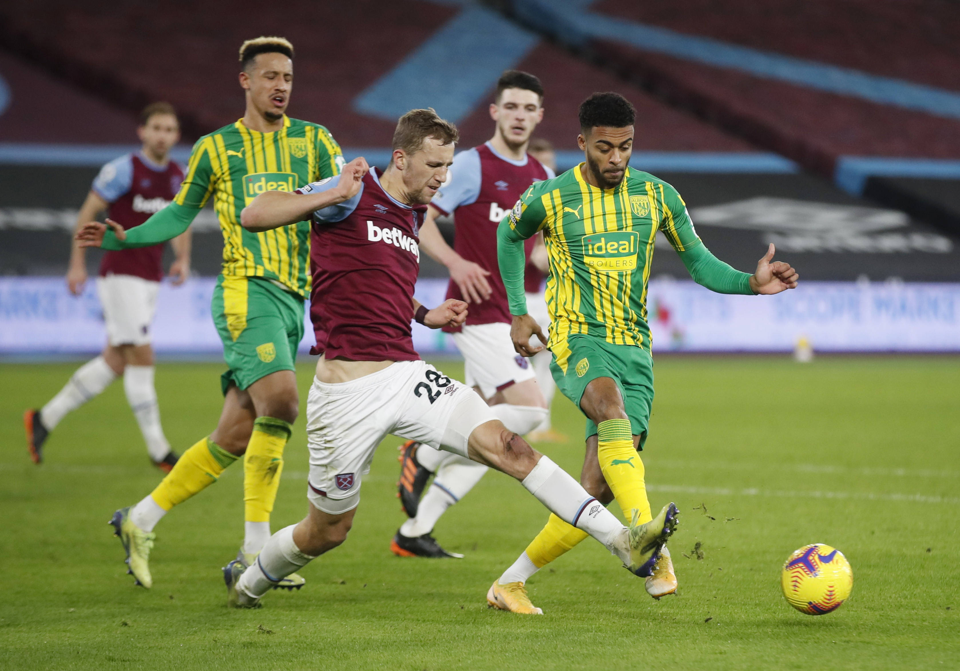 目的國際籃 目的國際籃